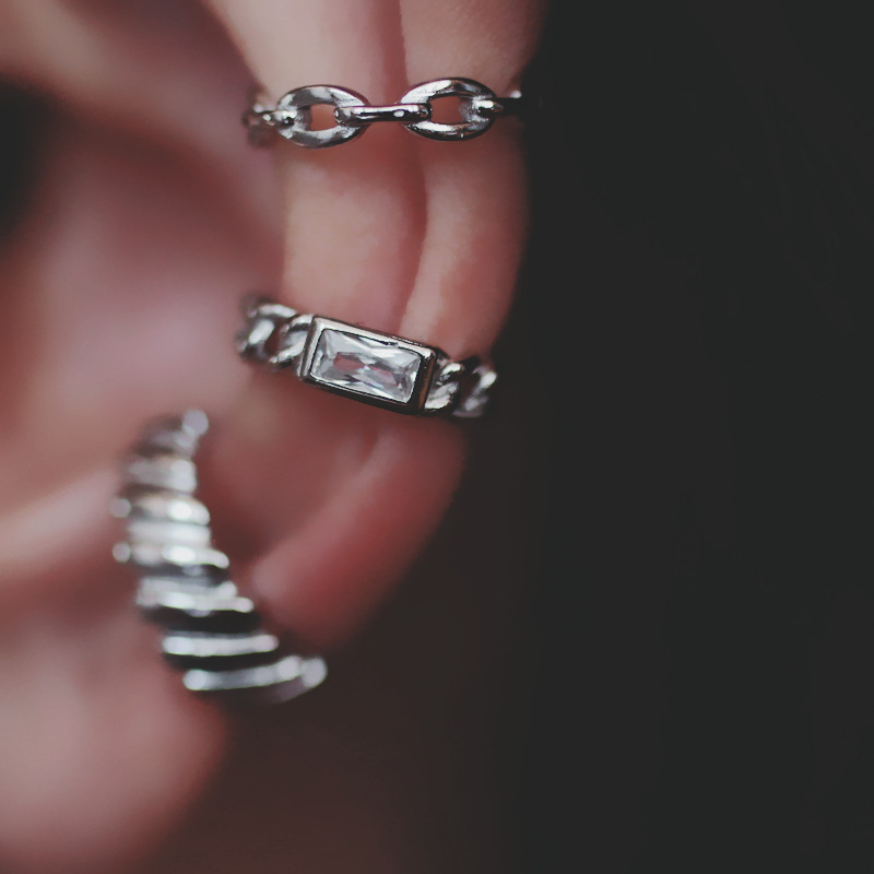 Stacking Star Ear Clip Japanese Small Square Diamond Twist Chain No Piercing Ear Cuff Earring for Women