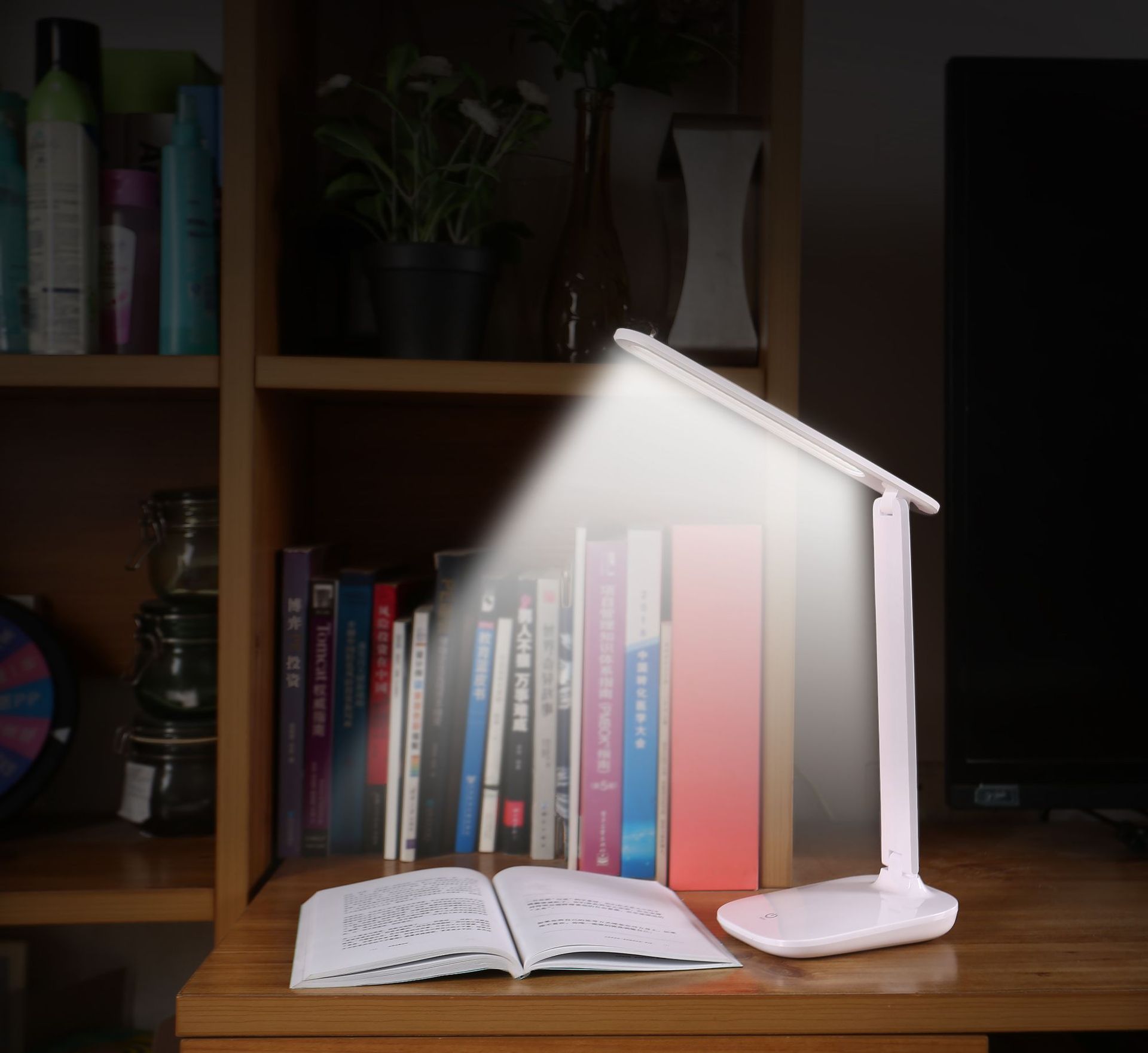 Simple style rechargeable eye-protecting folding desk lamp office home eye-protecting flicker-free