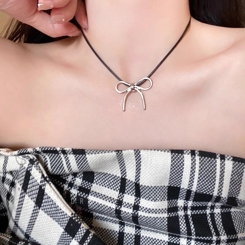 Luxury Socialite Style Layered Pearl Necklace Women Autumn Winter Sweater Chain Accessories