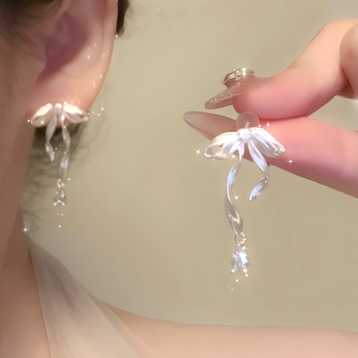 Petal Pearl Earrings for Women 2026 New Autumn Winter Stud Earrings Vacation Style Ear Accessories
