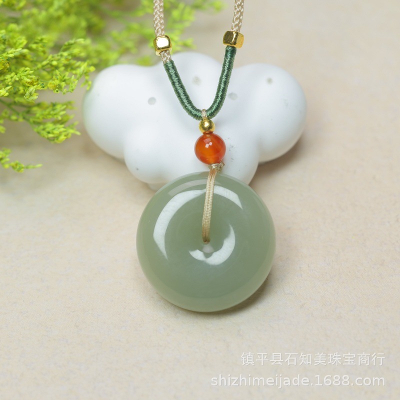 随机配送绳子 · 和田玉平安扣（普通深色）直径28mm