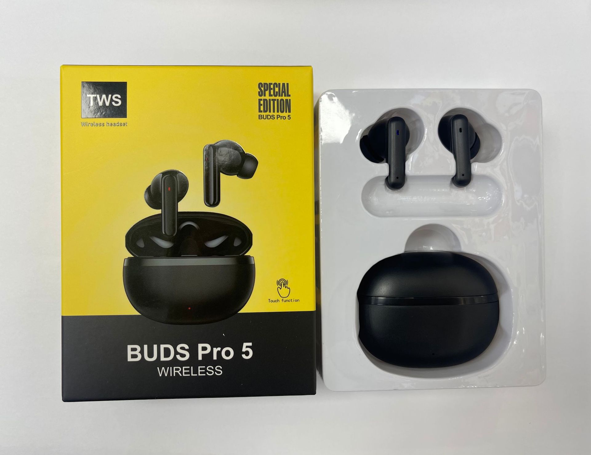 New Pro5 true wireless Bluetooth headset 5.3 low latency TWS in-ear Bluetooth headset customizable LOGO