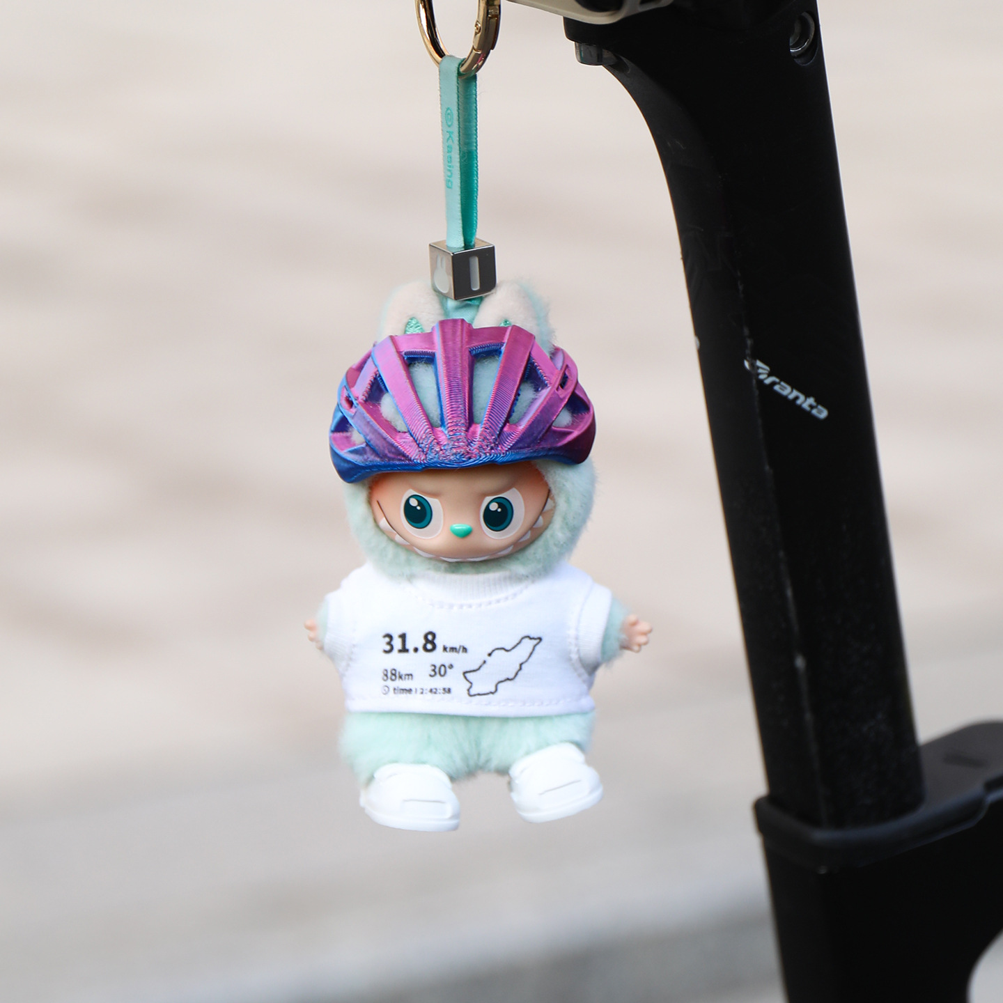 Suitable for Labubu Folding Bicycle Bike labubu Doll Clothes Set Helmet Head Riding Helmet Pendant Decoration