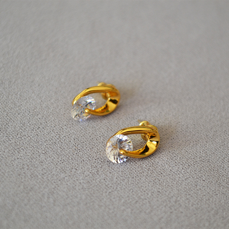 Japanese-Korean simple delicate small shiny zirconium 925 silver pin ear studs ear accessories daily commuting
