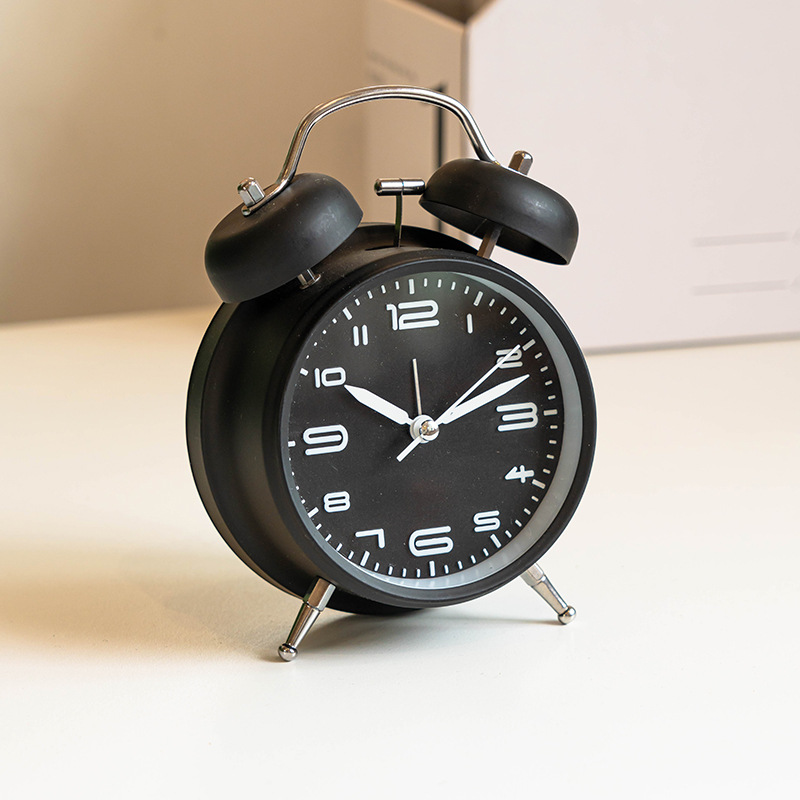 Battery metal 4-inch three-dimensional letter ringing alarm clock student with night light bedroom silent clock