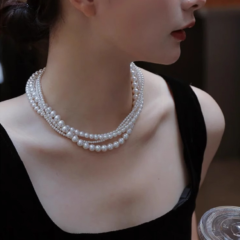 S family aurora Australian white long pearl necklace women stacked neck chain 2024 new sweater chain