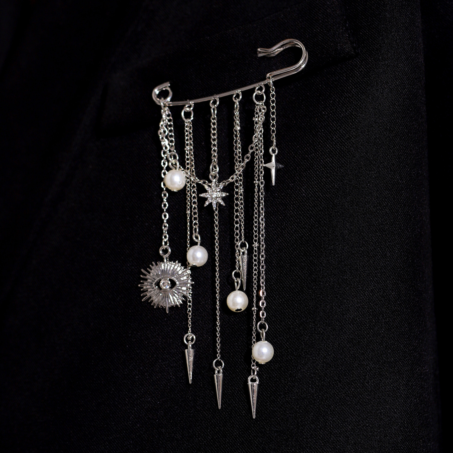 Accessories Paperclip Chain Brooch Men Women Punk Hip Hop Love Pin Suit Tassel Accessories
