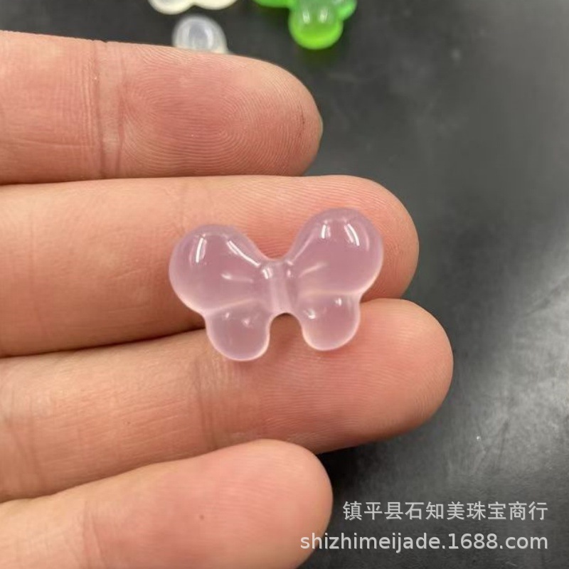 绳子随机配送 · 粉玉髓蝴蝶结约20*13mm