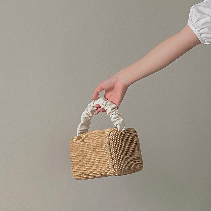 Summer Straw Bag for Women 2026 New Girl's Pleated Contrast Color Handheld Square Bag Crossbody Bag