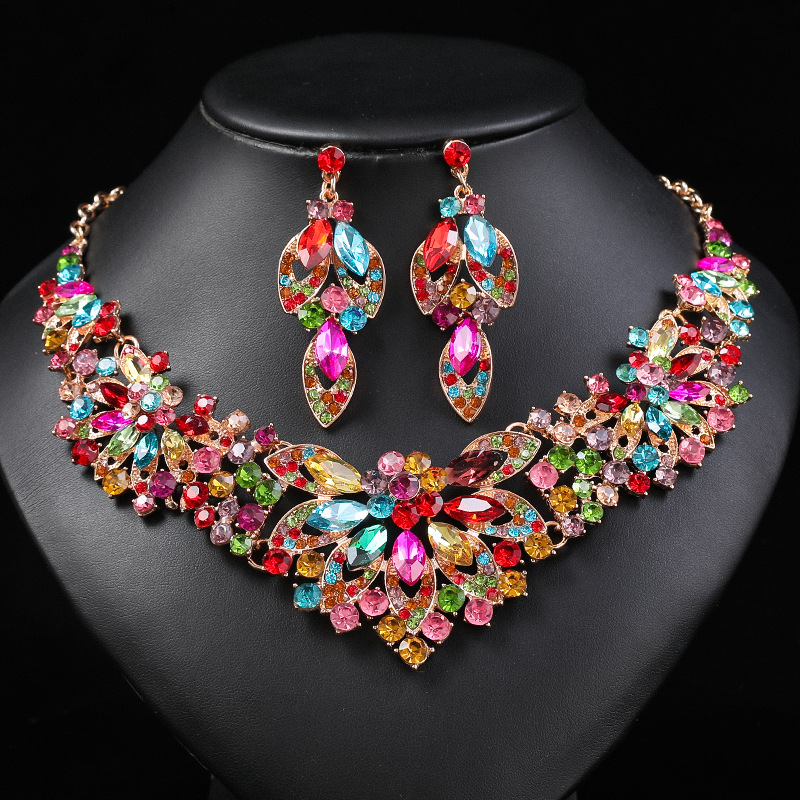 Necklace Set Women 2-Piece Leaf Flower Exaggerated Luxurious Jewelry New Bride Wedding Accessories