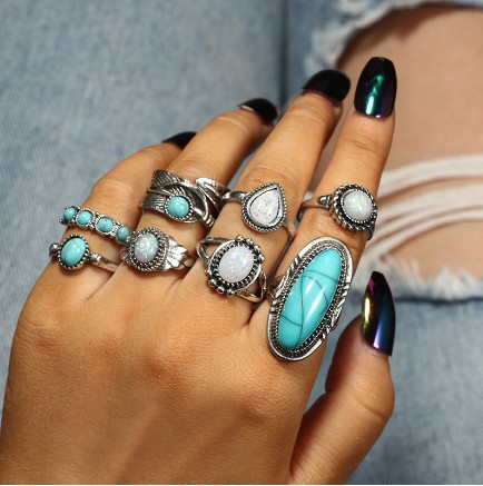 Ethnic Style Turquoise Carved Feather Ring 8-Piece Combination Ring Set