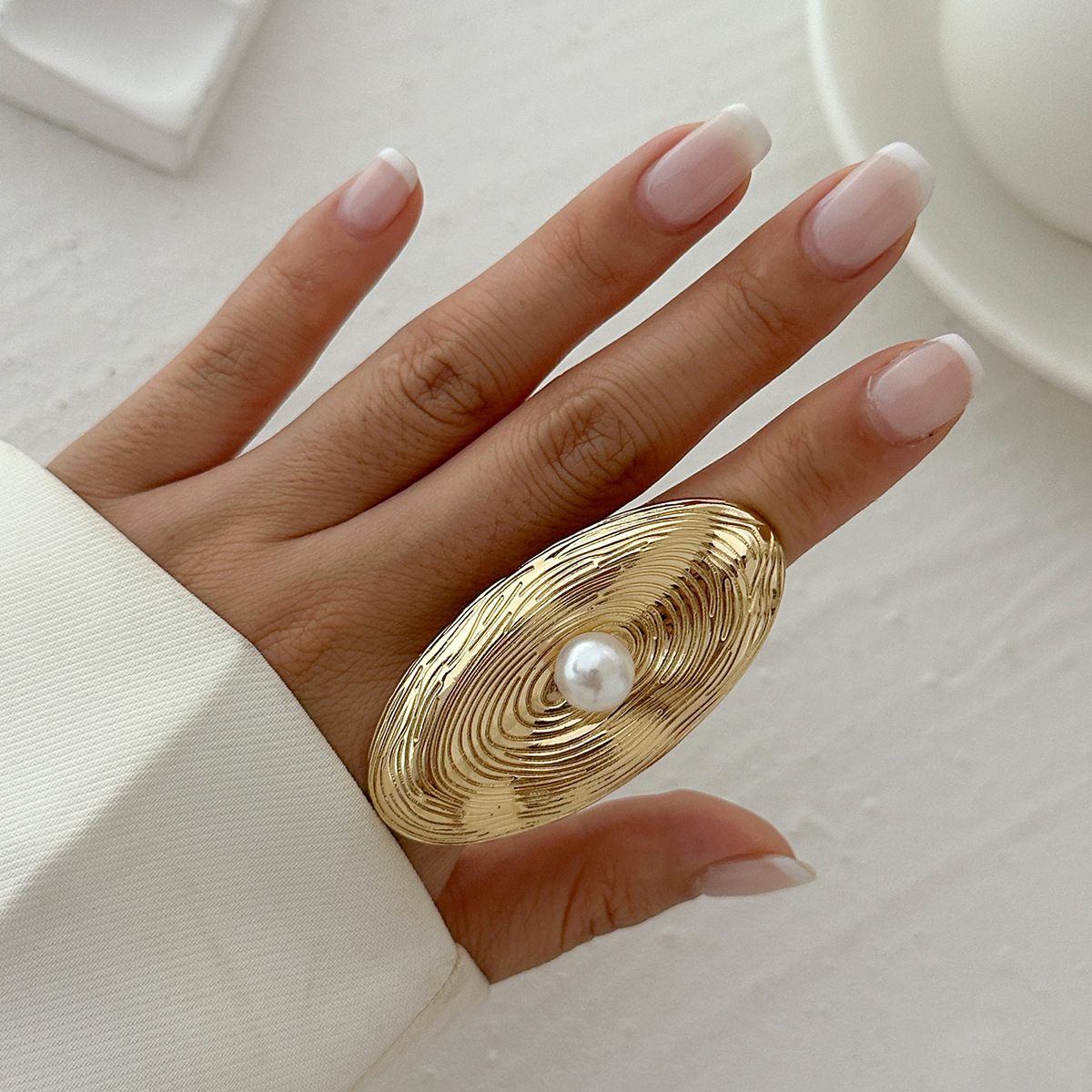 Jewelry irregular hollow wrapped jewelry faux pearl ring niche alloy open