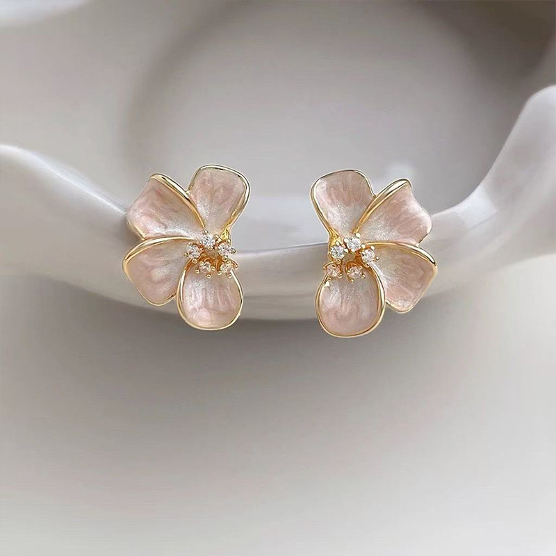 Spring and summer new pink enamel flower earrings pure silver needle unique earrings women niche ear accessories