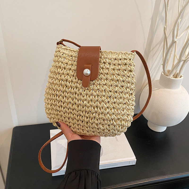 Woven hollow bag women 2024 spring summer new straw woven shoulder crossbody casual bag vacation bag
