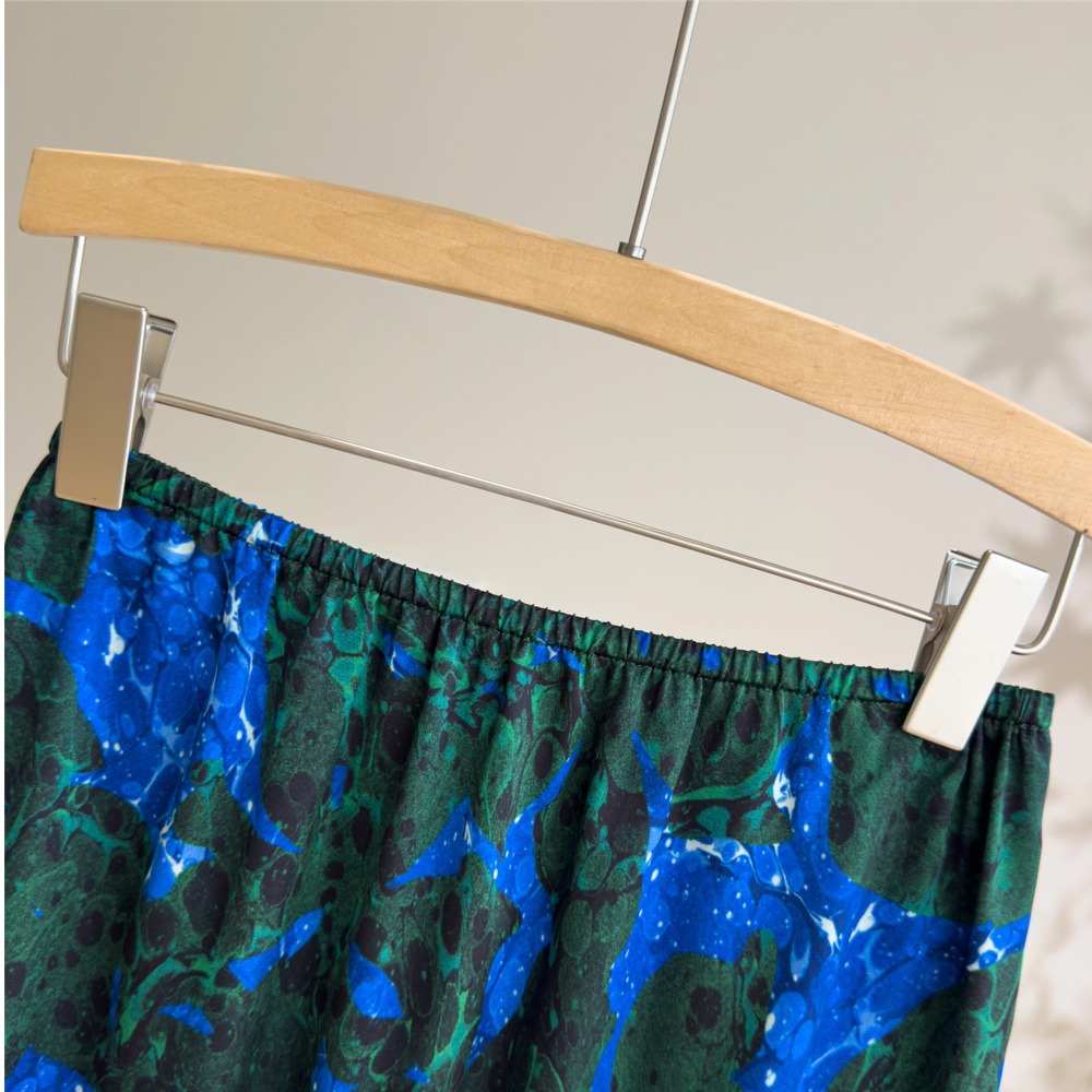 Vacation style printed silk half skirt women summer elastic waist slit ombre midi straight