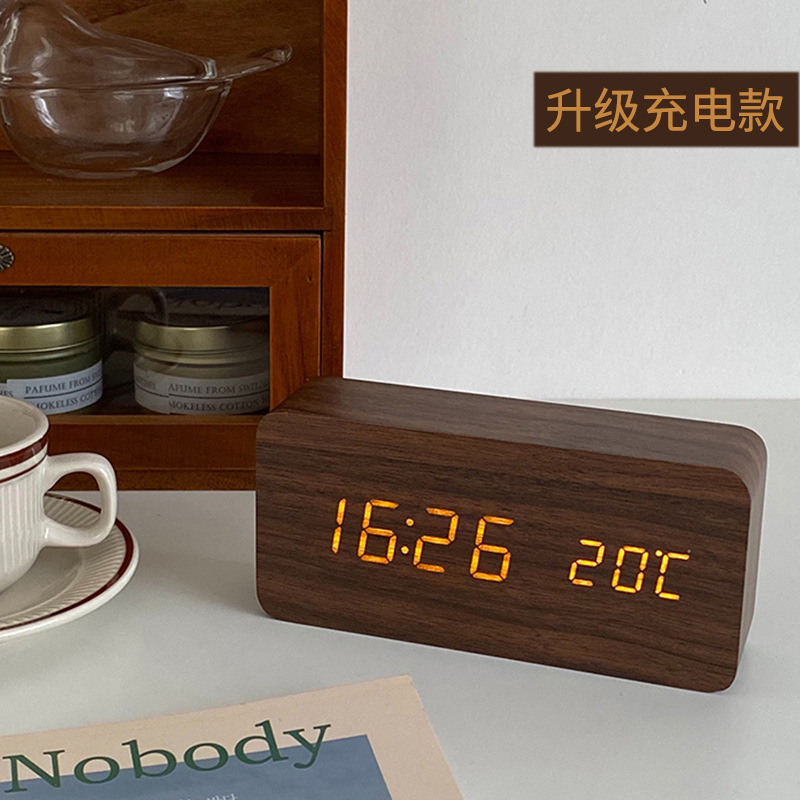 Wooden LED Electronic Clock Table Desktop Digital Night Light Silent Alarm Clock Simple Student Desktop Bedside Decoration