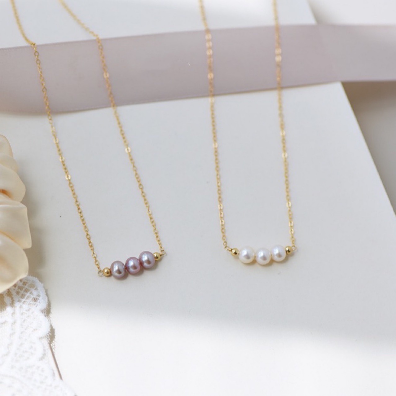 Simple Smile Natural Freshwater Pearl 18K Gold-Filled Collarbone Chain Pink Purple Three-Pearl Necklace