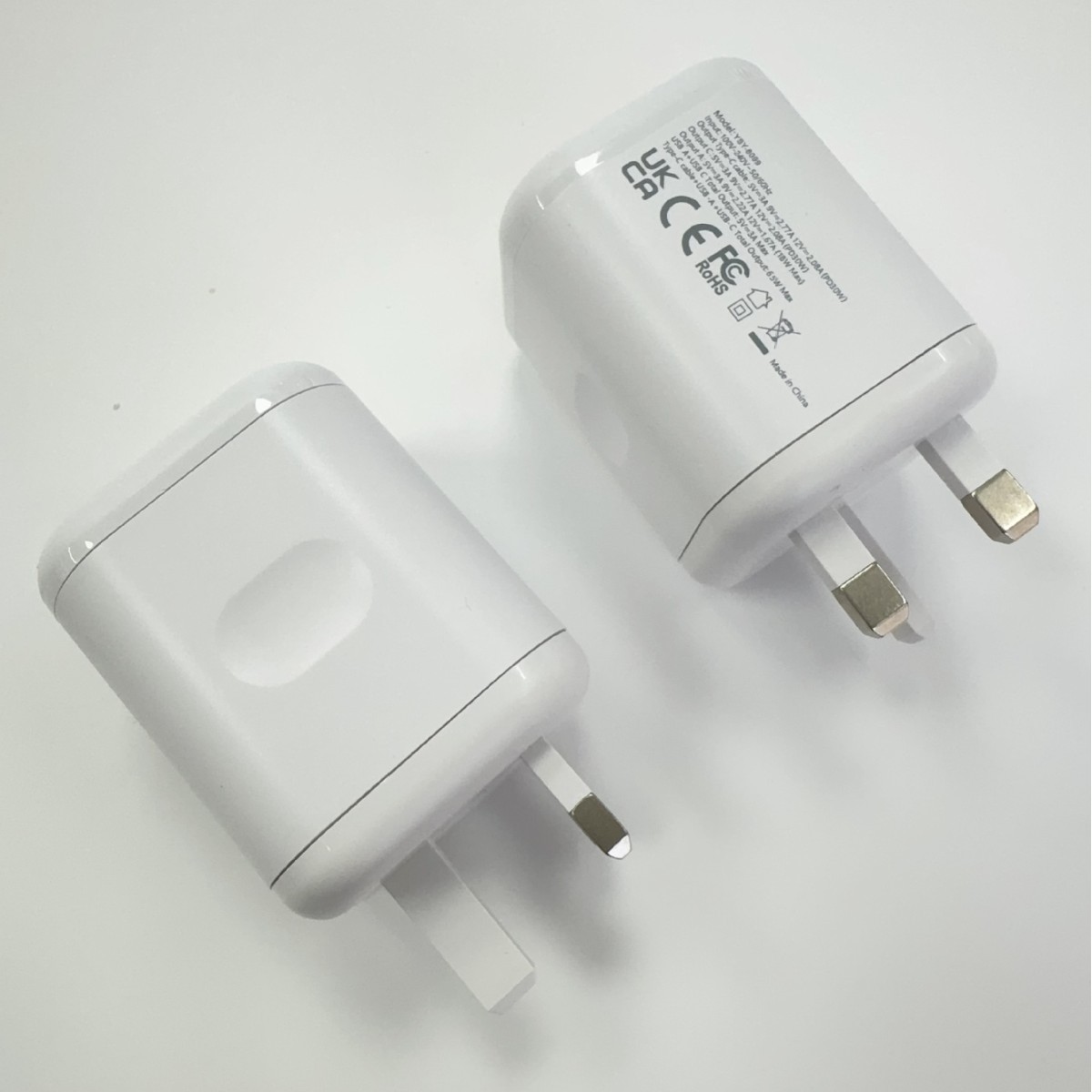 New 65W UK Standard Retractable Cable A+C Phone Charger with Cable Adapter US EU Standard