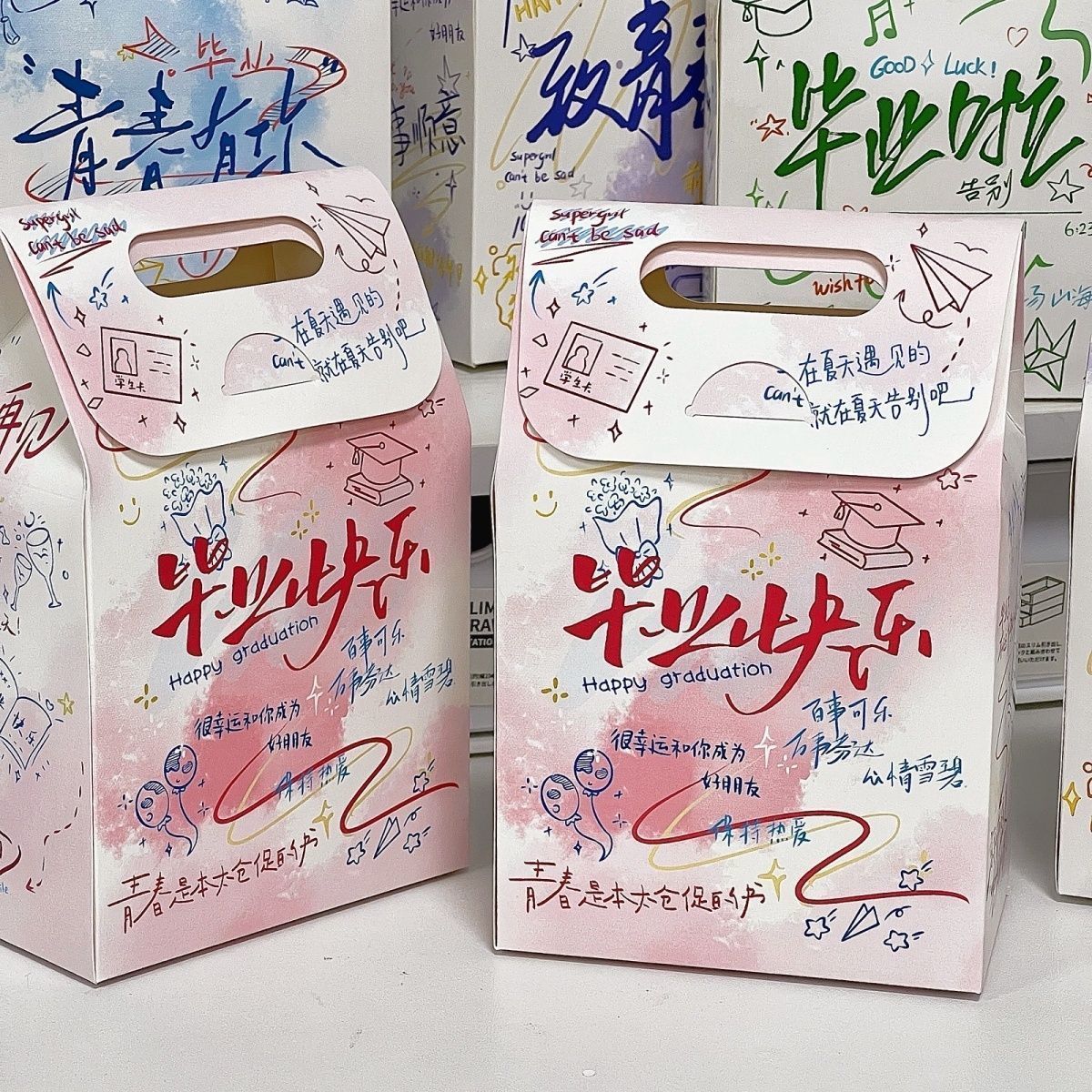 Graduation gift bag disposable handbag thickened graffiti gift for students teachers commemorative female