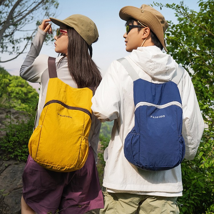 Simple Lightweight Outdoor Backpack Water-Resistant Commute Camping Travel Backpack