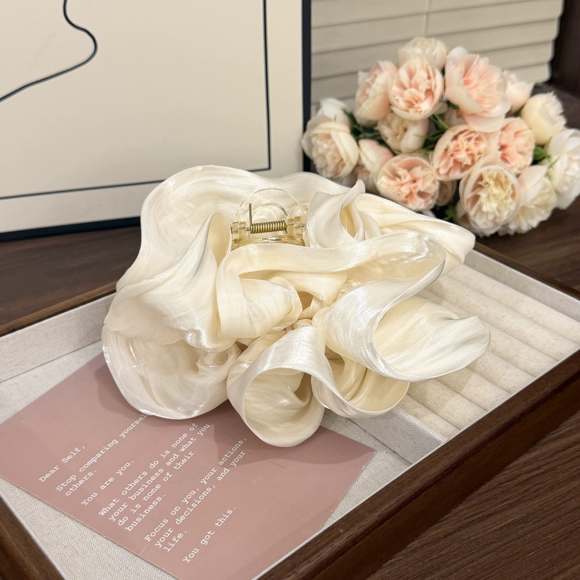 Mesh bow claw clip for women 2026 new hair clip for thick hair back of head shark clip summer hair accessory
