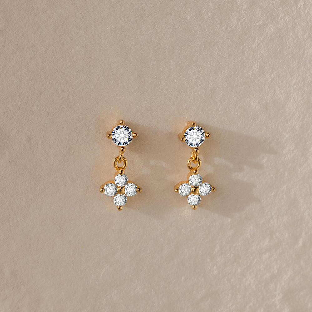 eManco Zircon Four-Leaf Clover Flower Ear Studs Women's Simple Zircon Flower Pendant Daily