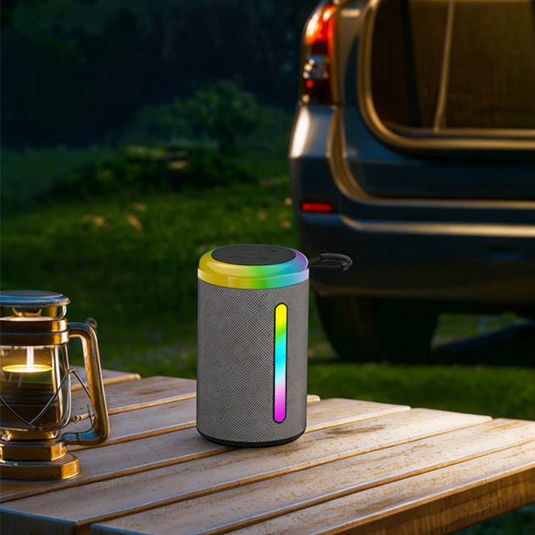 New U22 Bluetooth Speaker RGB Light Handheld Outdoor Portable Fabric Subwoofer Mini Card Audio