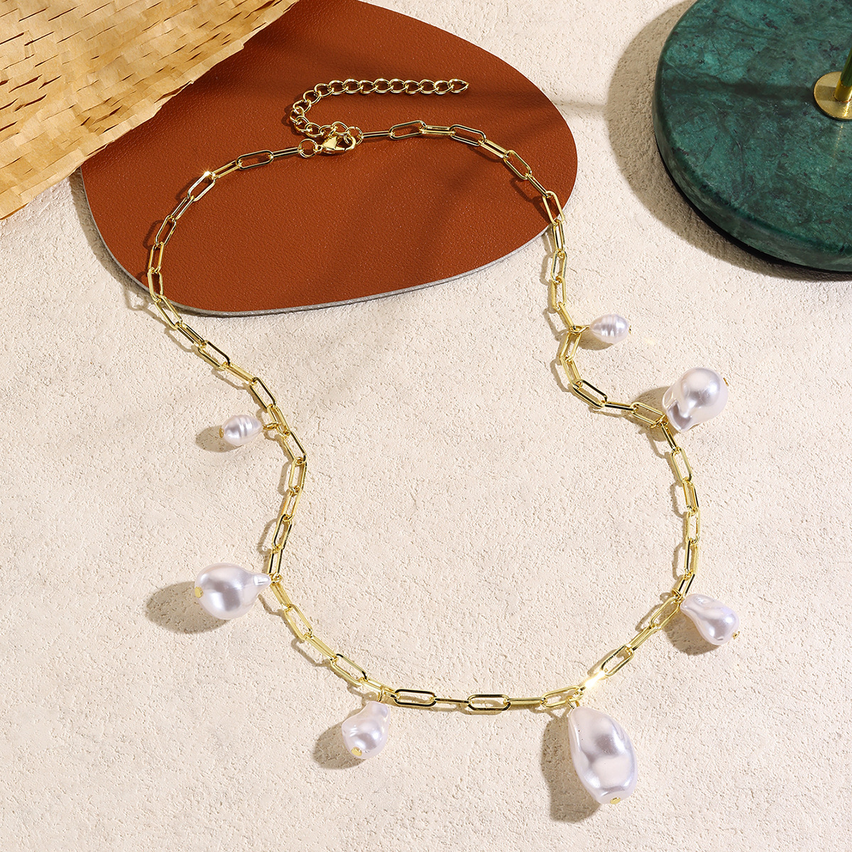 Jewelry stacked pearl necklace women exaggerated baroque pearl pendant collarbone chain