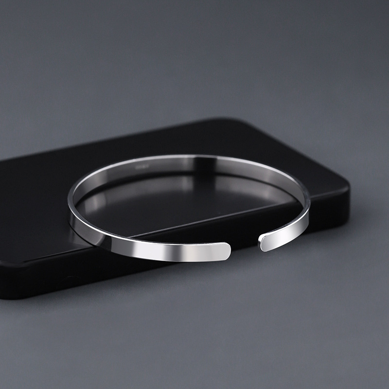 925 silver plated bracelet for men, smooth surface men's silver bracelet, simple and generous men's hand jewelry