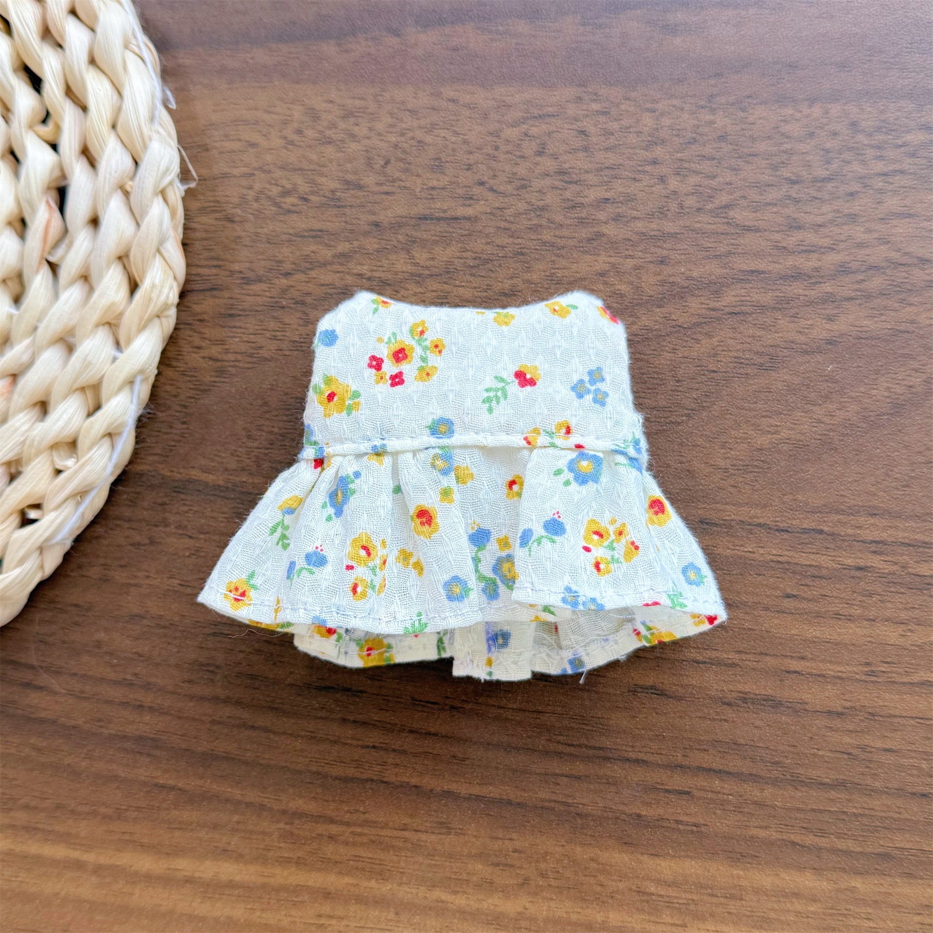 Original new summer long-legged KT Gazi sister crying baby Labubu pastoral style dress doll clothes