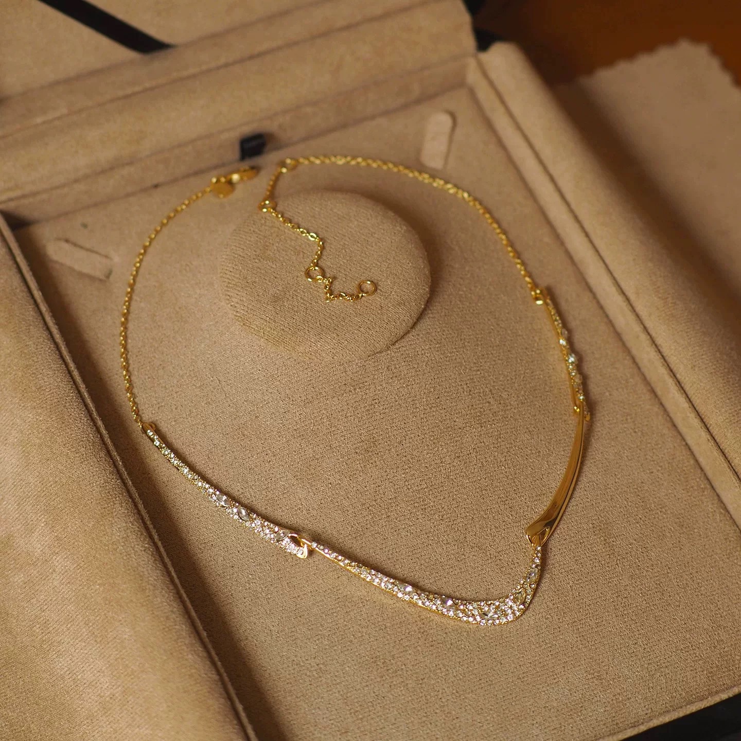 Minimalist Necklace Collarbone Chain Niche Genius Design Gold Necklace Heavy Collarbone Chain