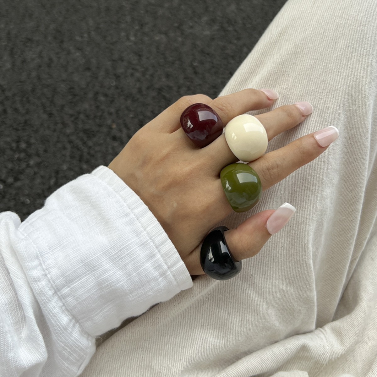 Exaggerated candy color acrylic plain circle ring exaggerated geometric ring hand ornament for women