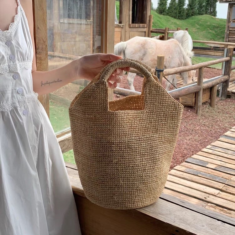 2026 New Raffia Woven Bag Handmade Straw Bag Beach Vacation Beach Bag Handheld Tote Bag