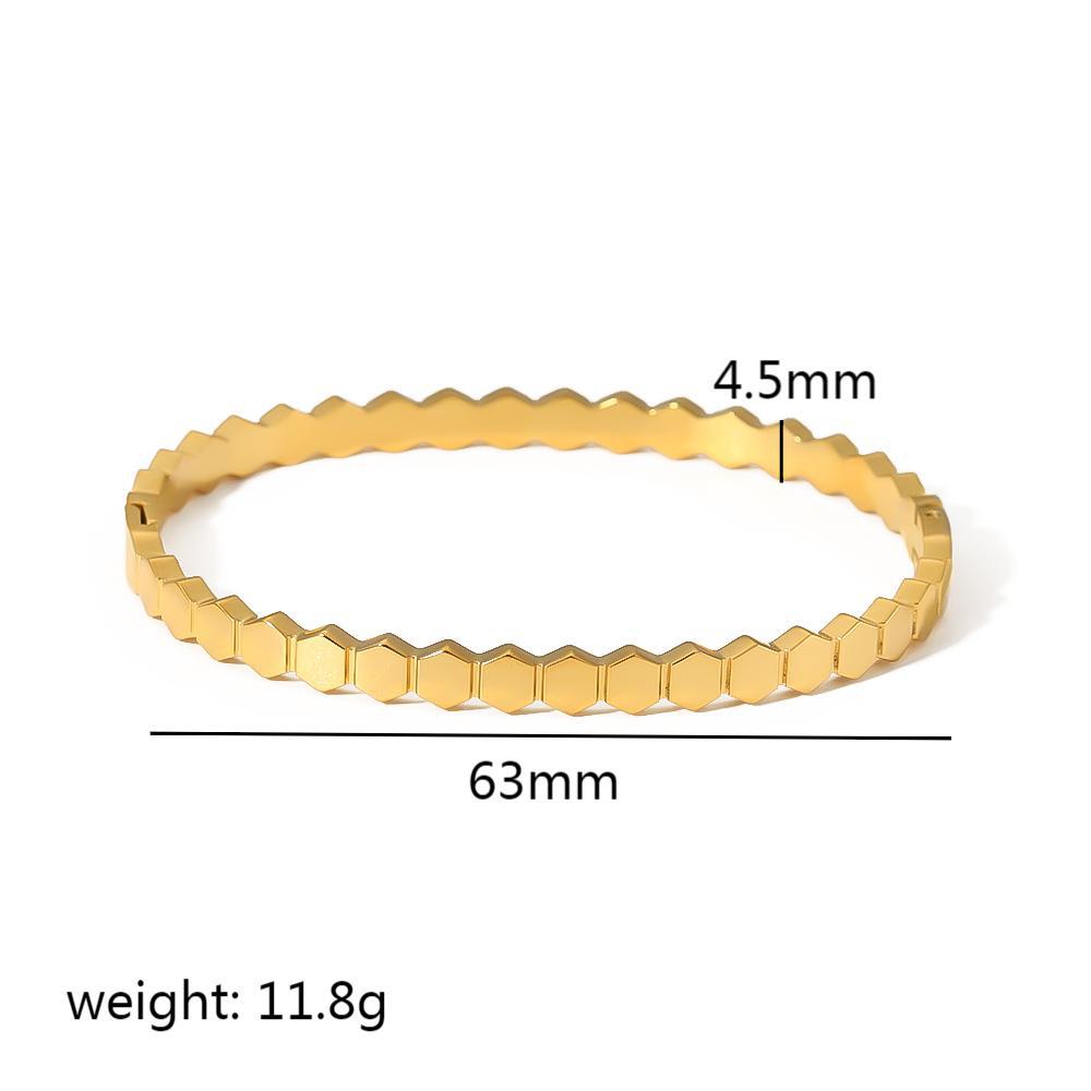 Titanium steel bracelet six-pointed star buckle bracelet women 18k gold plated stainless steel inlaid zircon ring