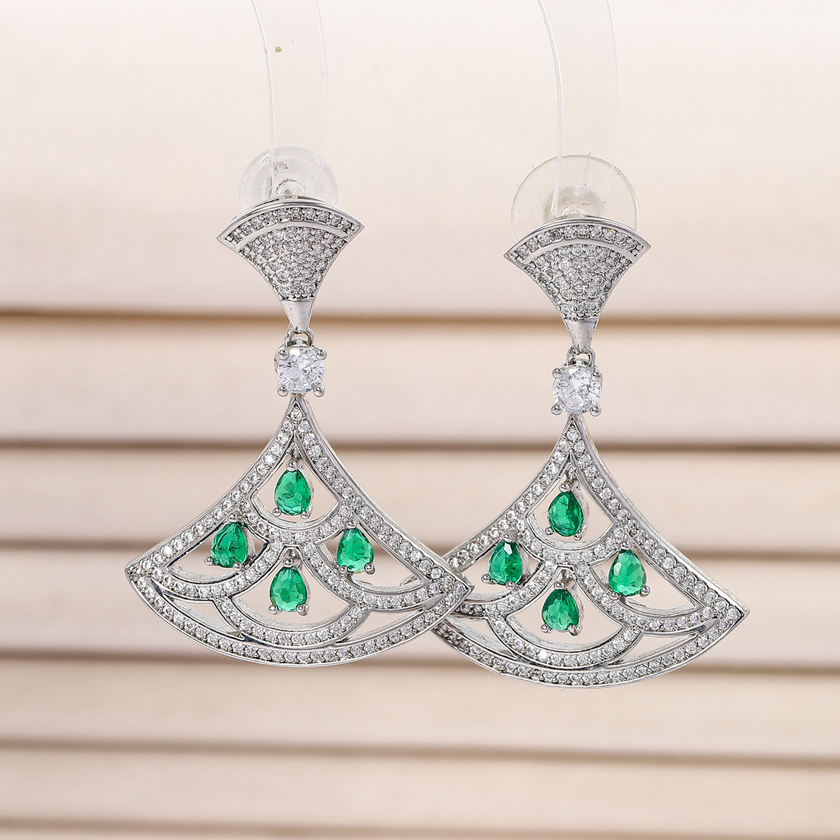 New large fan shape design set micro-set zircon elegant necklace