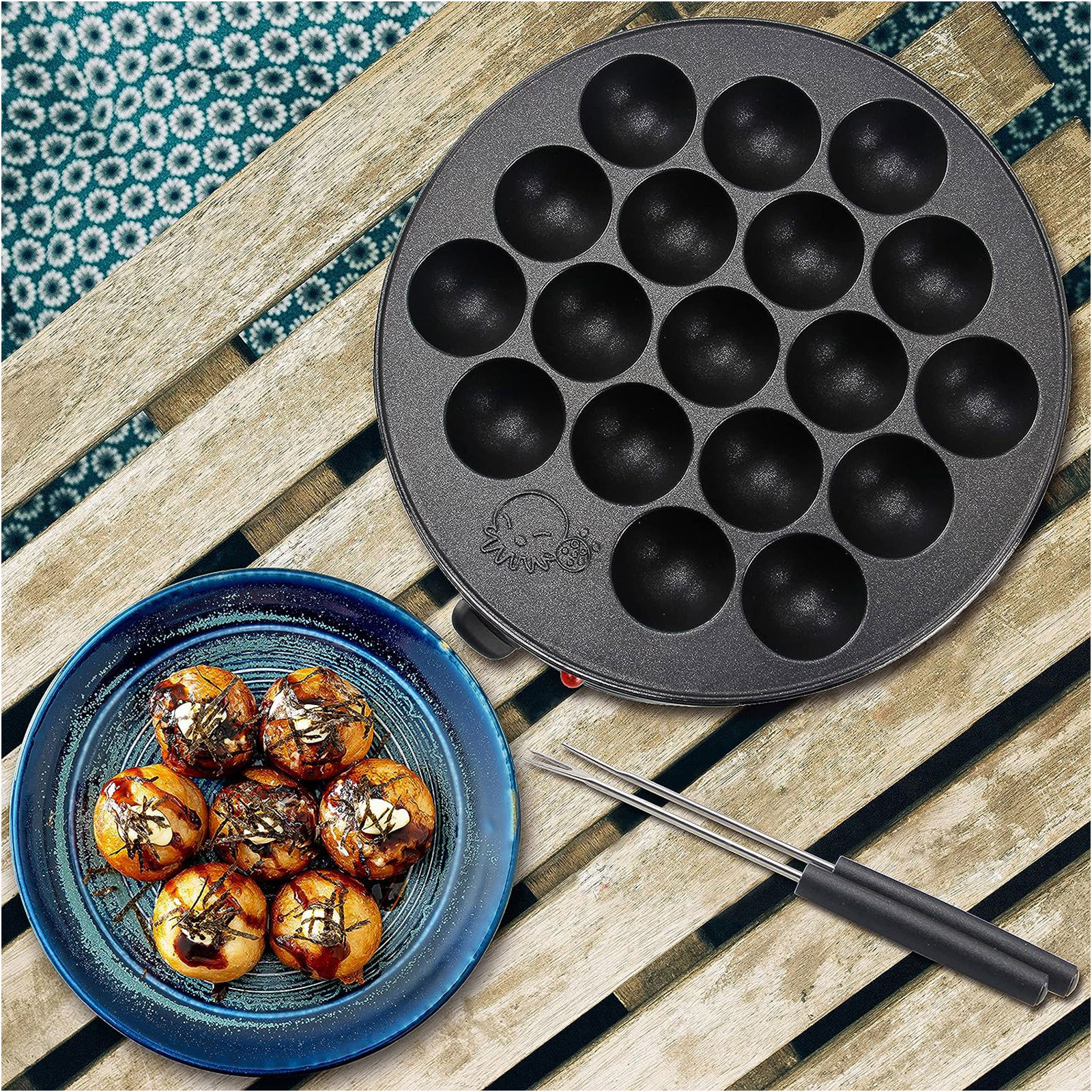 Takoyaki Machine Household Electric Baking Pan Ball Maker Shrimp Ball Maker Egg Puff Machine American Standard