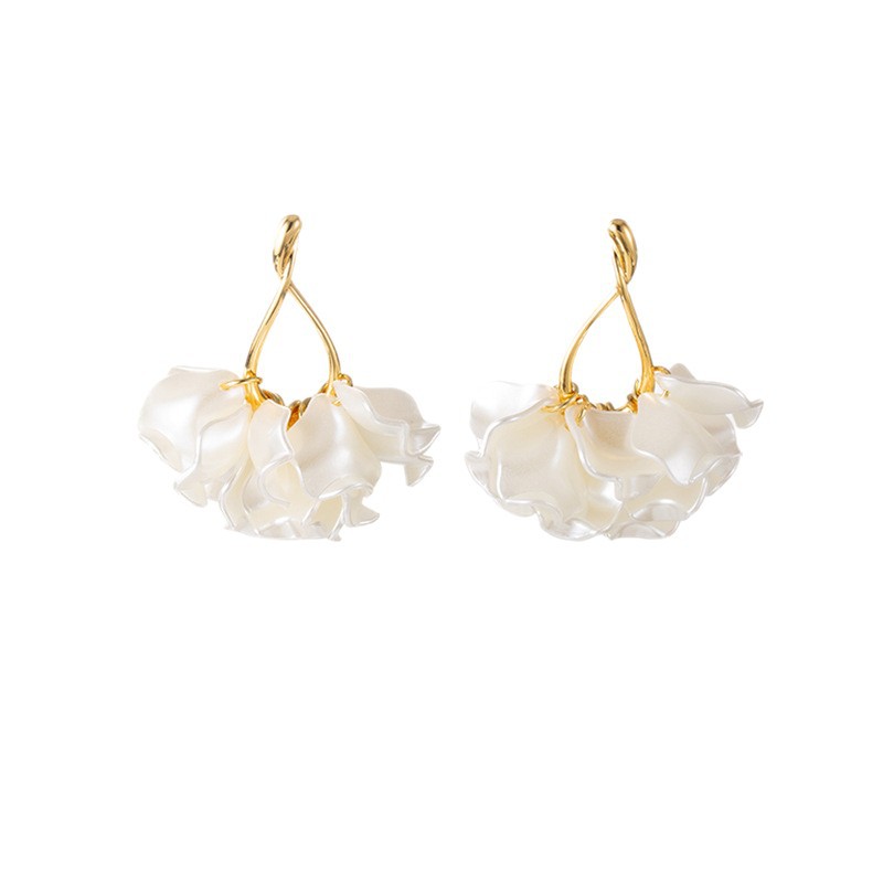 Multi-Layer Three-Dimensional Petal Stud Earrings Simple Elegant Natural Soft Daily Earrings