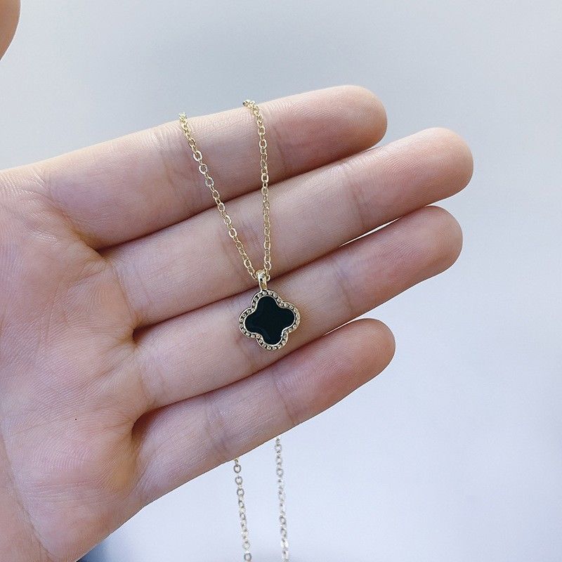 Four-leaf clover summer fragrance necklace single-sided锁骨 student version