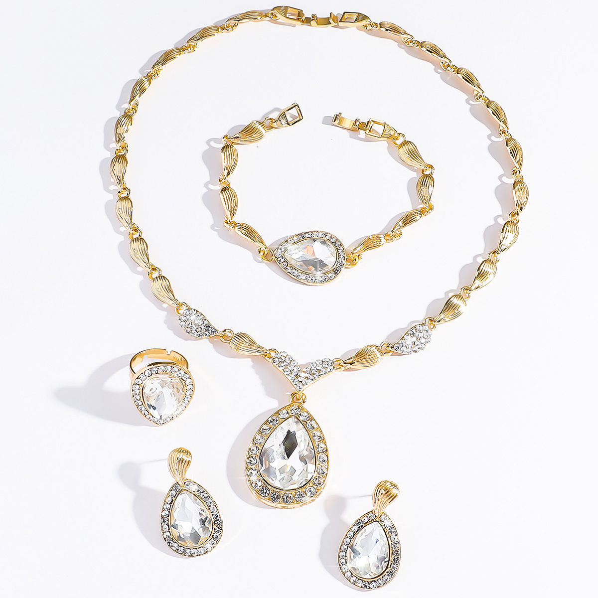 Bride Alloy Jewelry Set Teardrop Pendant Necklace Earrings Bracelet Ring Four-Piece