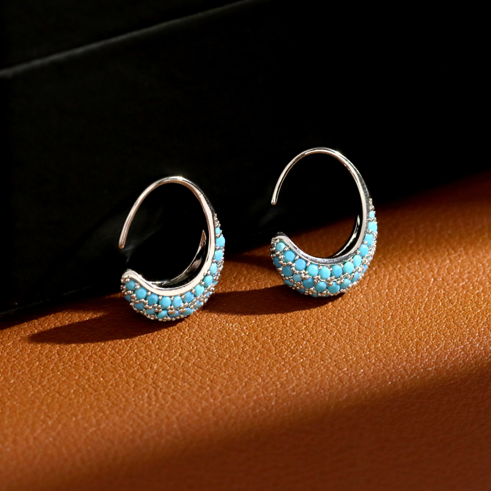 Chinese Design Flower Basket Turquoise Earrings Women Full Diamond Inlaid Ear Studs C-Type Ear Buckle Earrings