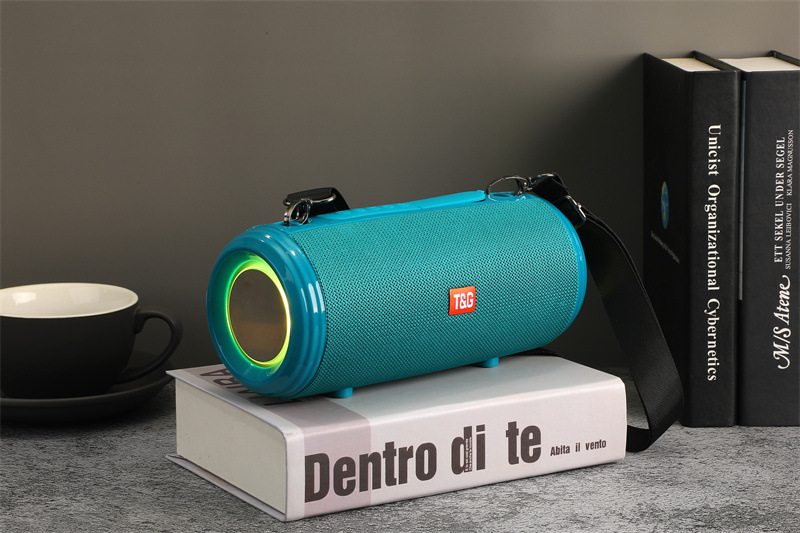 TG537 colorful light dual diaphragm outdoor waterproof low bass portable plug T card call Bluetooth speaker