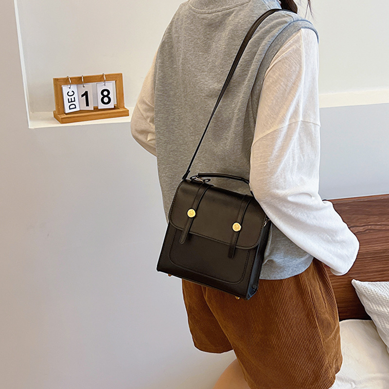 Commuting texture simple solid color women casual bag 2026 autumn winter new single shoulder bag backpack