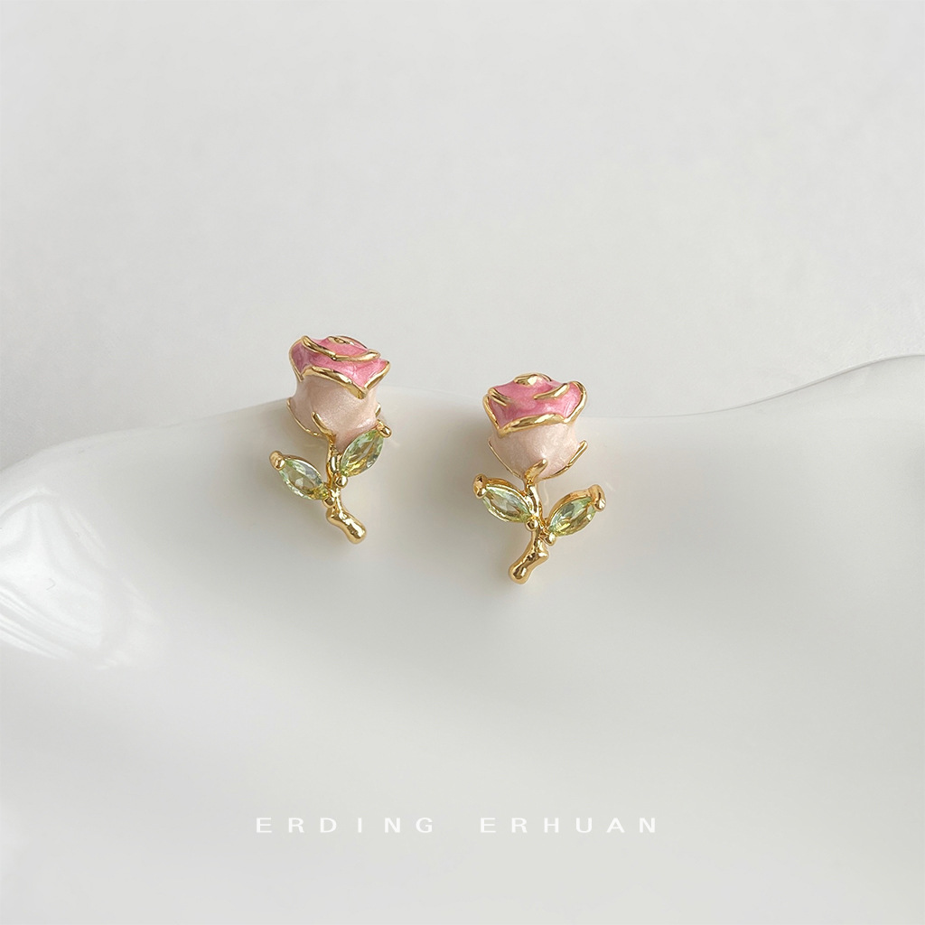 Super sweet~Little fresh silver-plated needle enamel drip glaze texture micro-set zircon small rose earrings