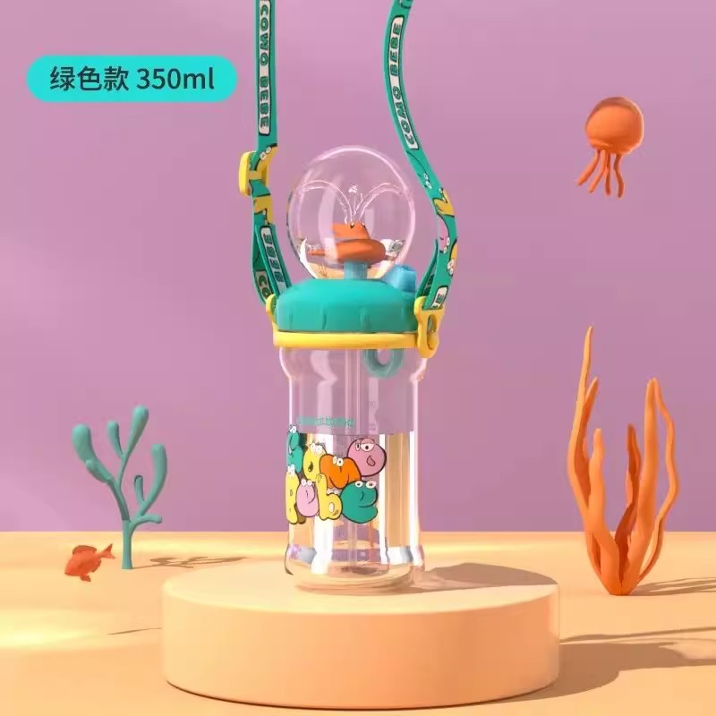 Kemeng Beibi Whale Diving Cup Children's Fun Water Spray Cup Home School Student Plastic Cup with Straw