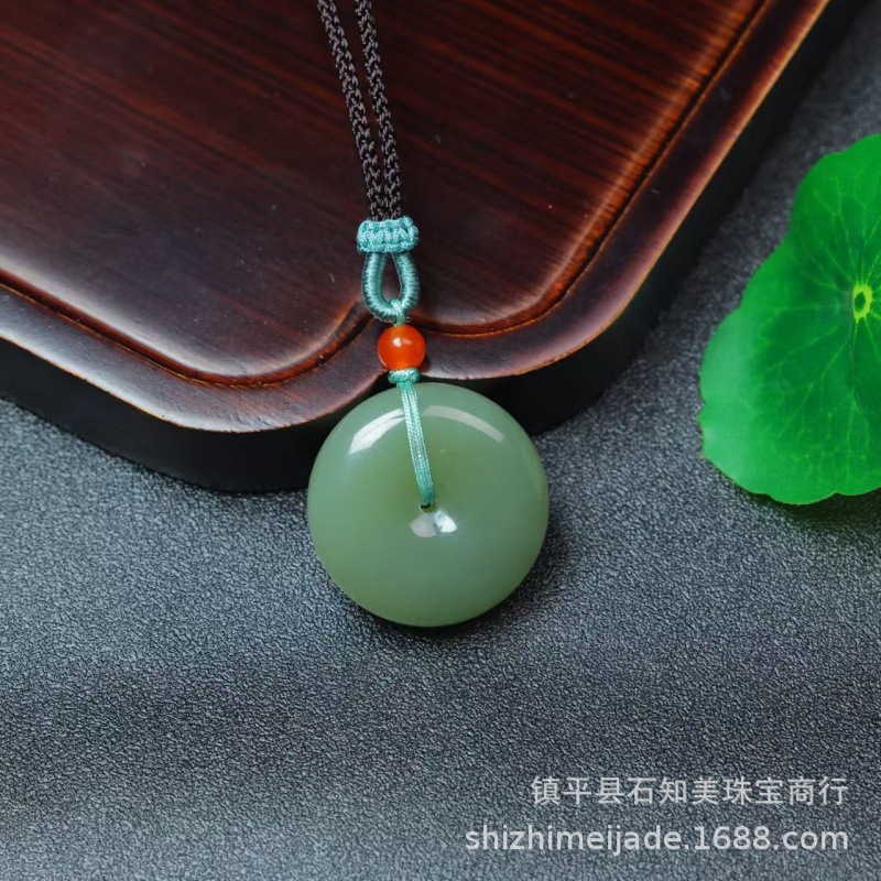 随机配送绳子 · 和田玉平安扣（优质深色）直径25mm