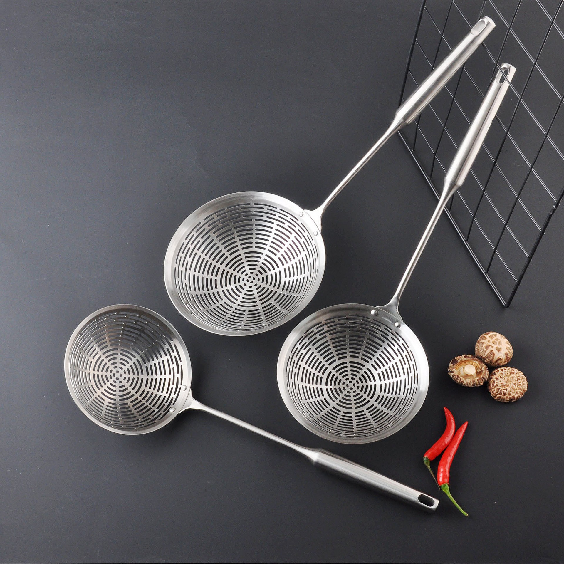 Stainless Steel Skimmer Home Kitchen Dumpling Noodle Large Skimmer Deep-fry Strainer Blanching Filter Colander