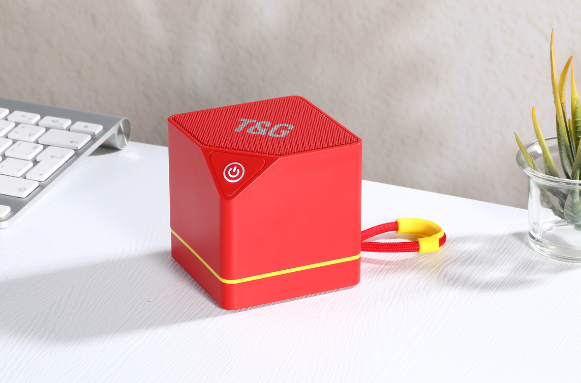 TG688 Square Mini Gift Speaker Outdoor Portable Desktop Bluetooth Wireless Card Slot Radio TG Speaker
