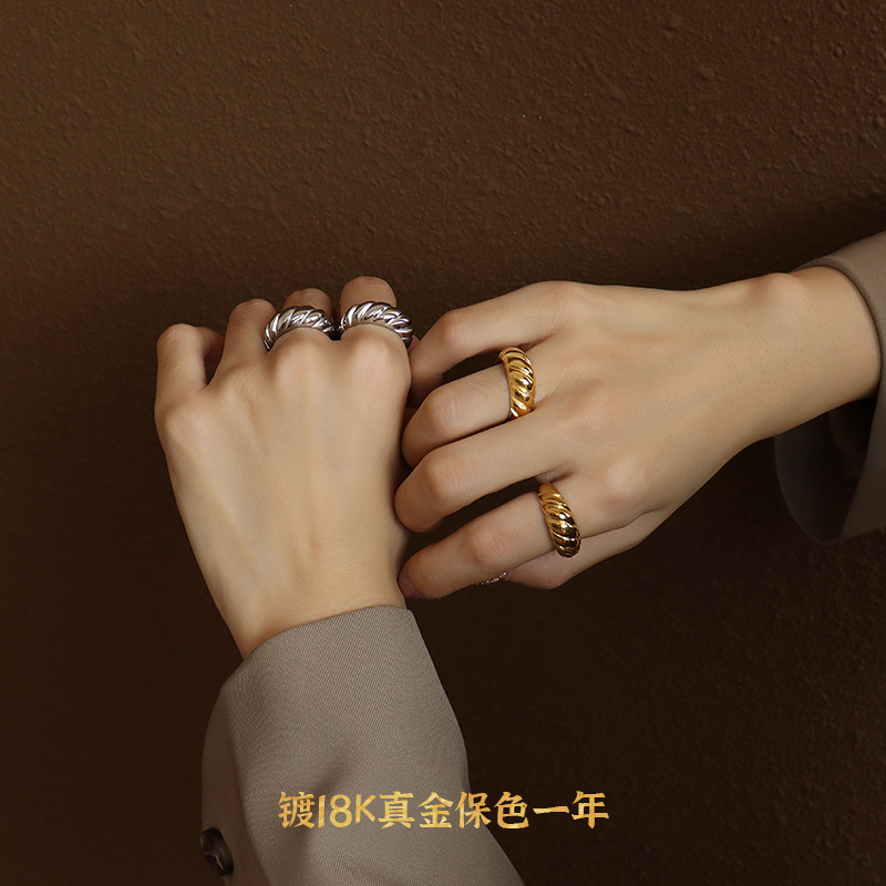 Threaded wave surface casting heavy industrial ring pinky ring titanium steel 18k gold finger ring A157