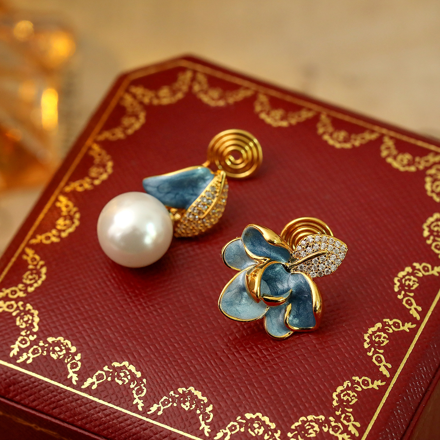 Enamel Drip Glaze Asymmetrical Leaf Ear Clip Inlaid Diamond Pearl Earrings No Ear Hole Chinese Palace Style Ear Drops
