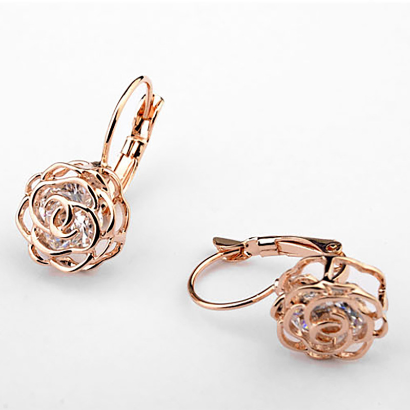 Camellia Women Earrings Korean Japanese Simple Gold-Plated Hollow Ear Cuff Women Earrings